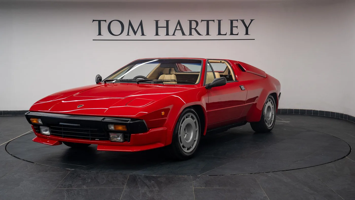 1983 Lamborghini Jalpa P350 proposée par un concessionnaire spécialisé à Swadlincote, Royaume-Uni, photo 6 sur 15