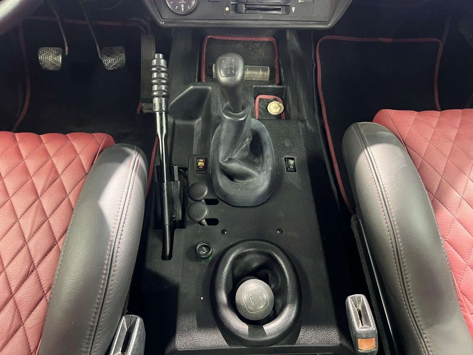 1983 Mercedes-Benz G-Class 240 GD, 14/15