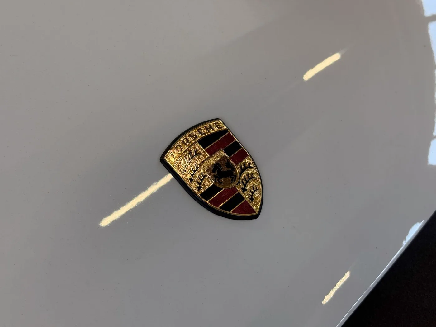 1983 Porsche 911 Turbo 3.3 proposée par un concessionnaire spécialisé à Lucca, Italie, photo 8 sur 25