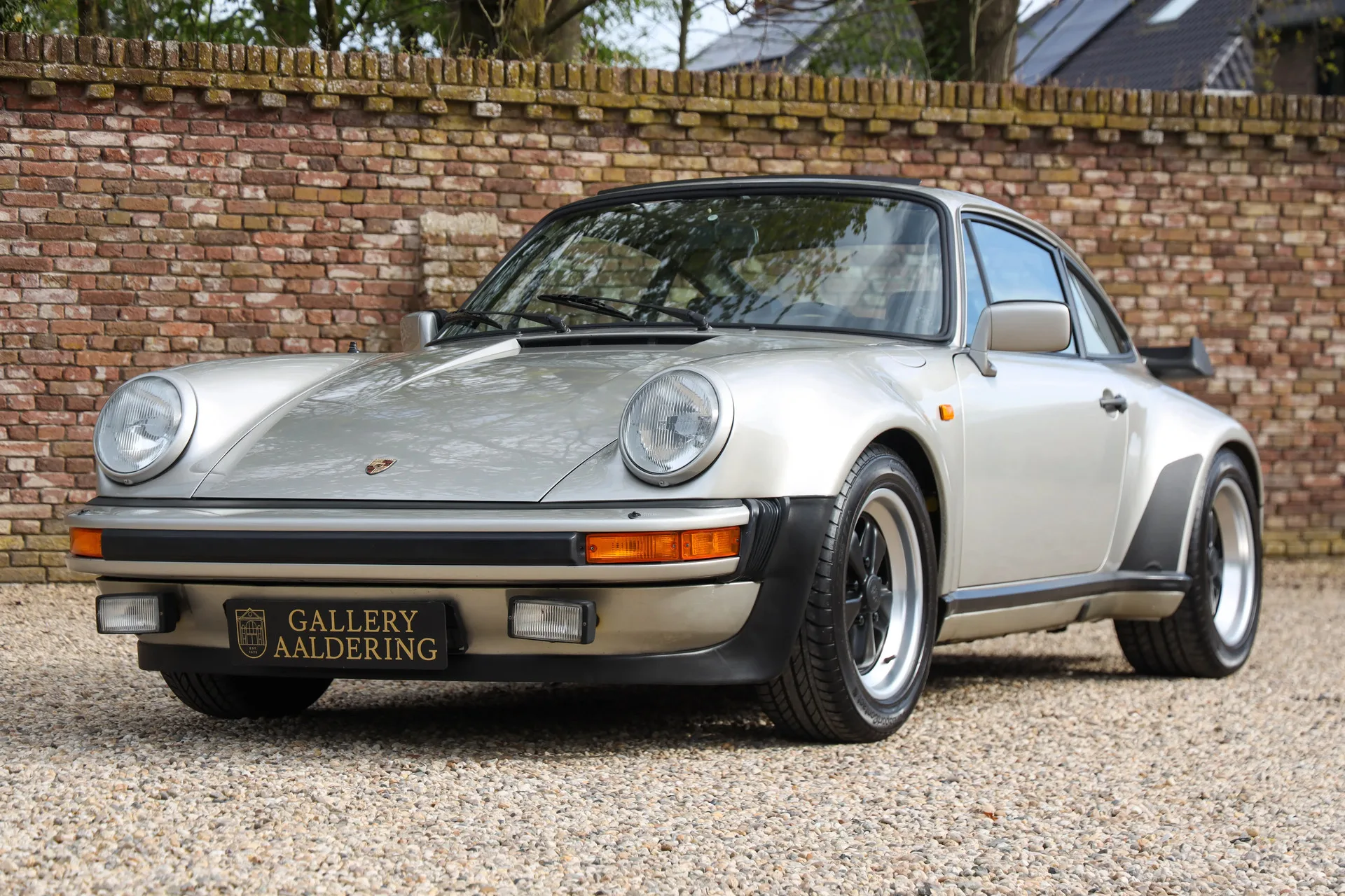 1983 Porsche 911 Turbo 3.3 (930) offered by a specialist dealer in Brummen, Netherlands, main photo