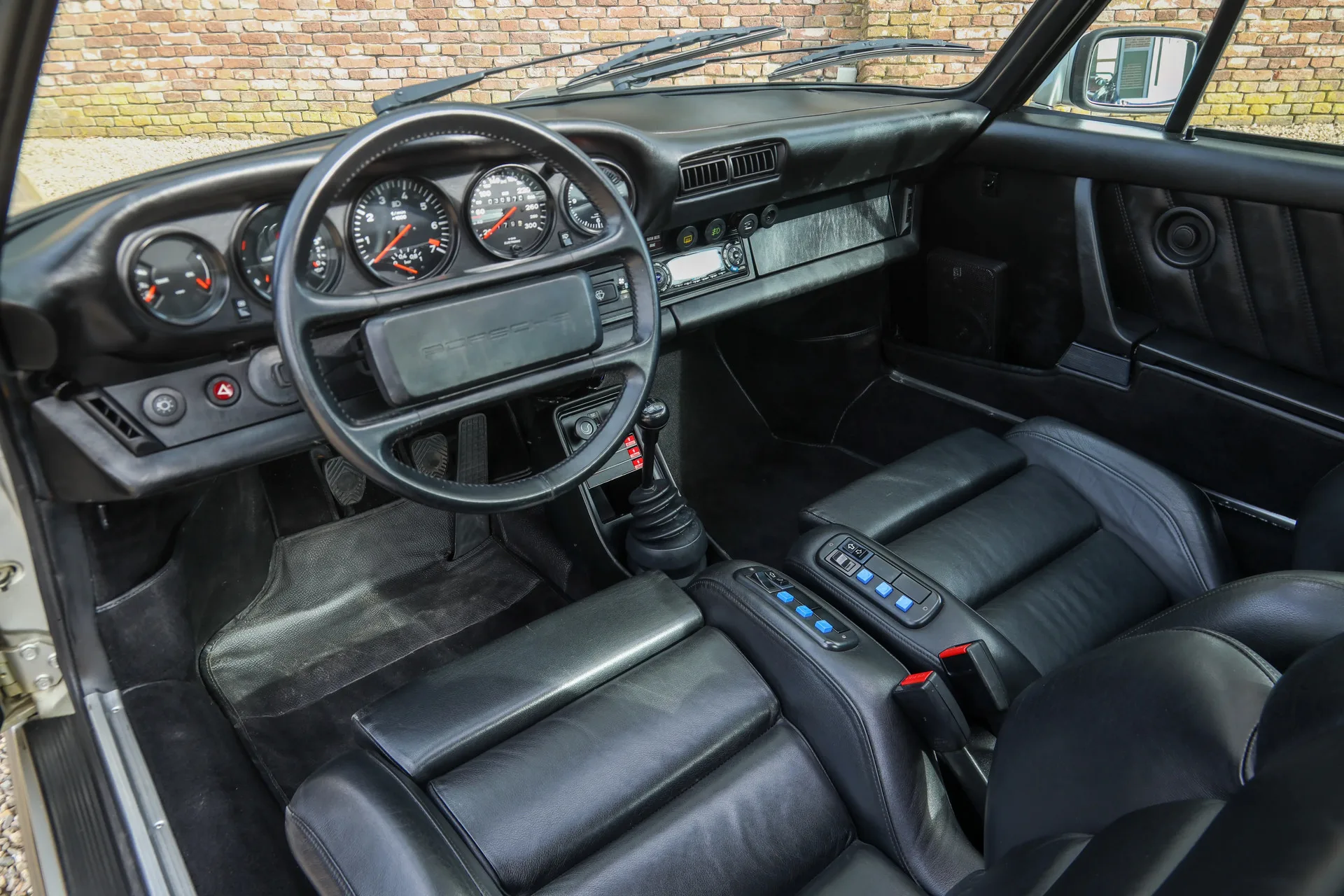 1983 Porsche 911 Turbo 3.3 (930), 3/30