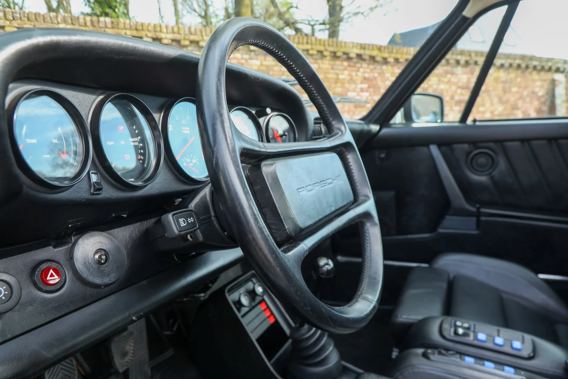 1983 Porsche 911 Turbo 3.3 (930), 9/30