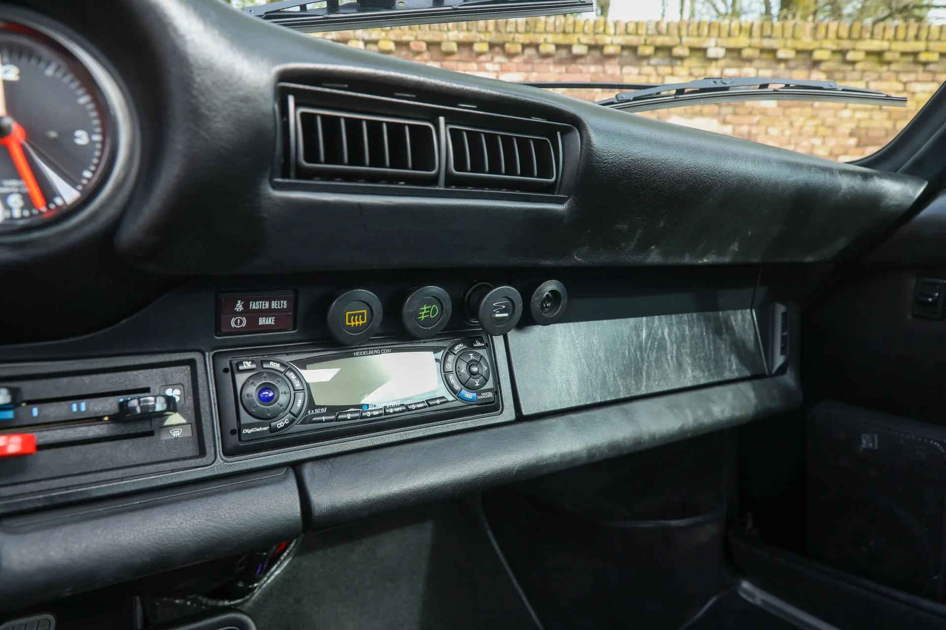 1983 Porsche 911 Turbo 3.3 (930), 15/30