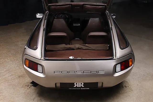 1983 Porsche 928, 5/24
