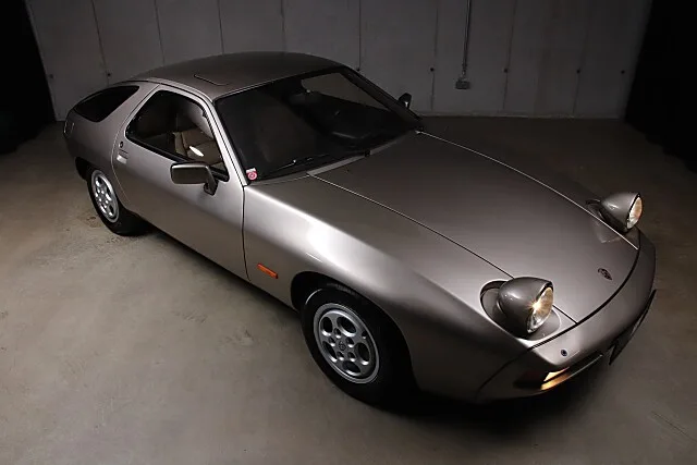 1983 Porsche 928, 14/24