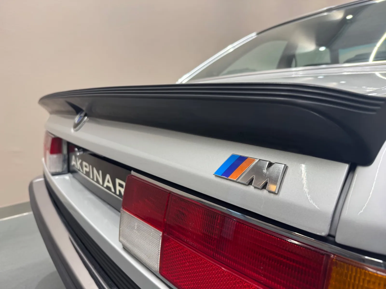 1984 BMW M6 M635 CSi, 22/24