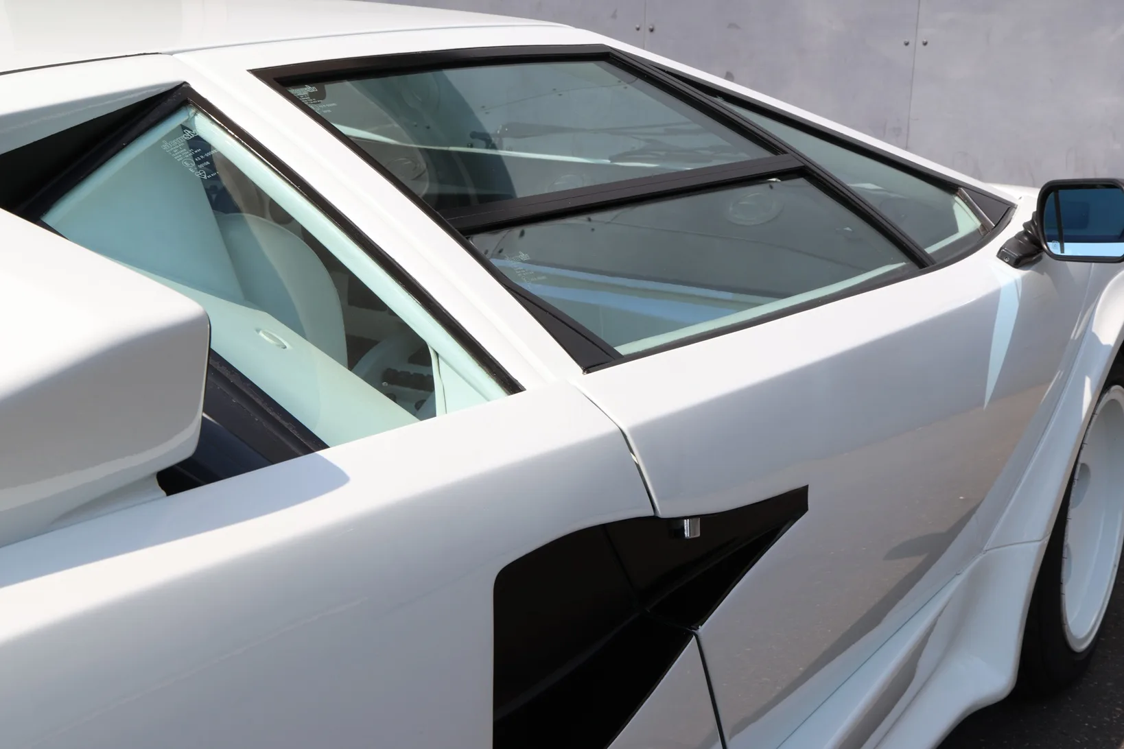 1984 Lamborghini Countach LP5000 S, 26/30