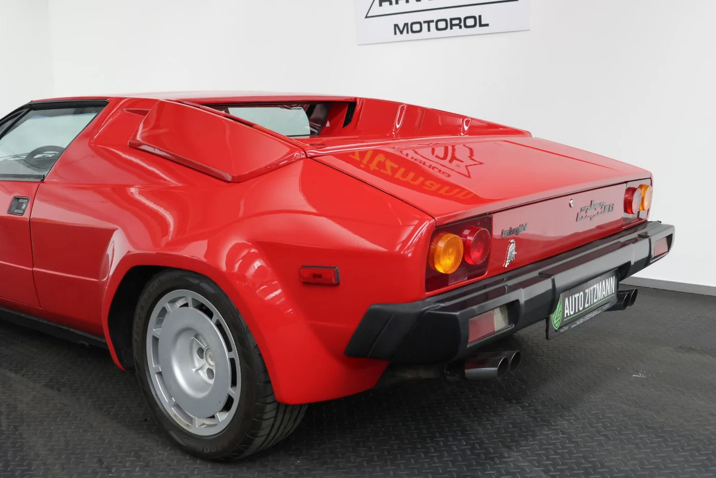 1984 Lamborghini Jalpa 3500 proposée par un concessionnaire spécialisé à Nuremberg, Allemagne, photo 10 sur 15