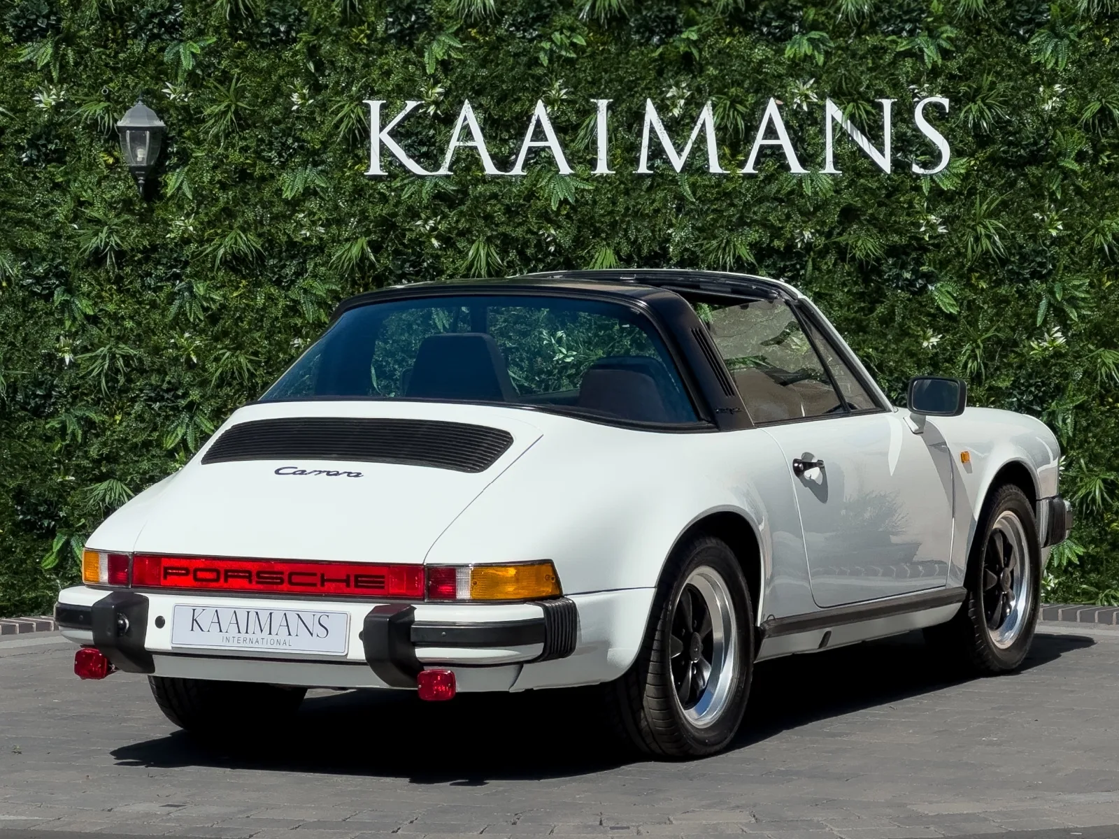 1984 Porsche 911 Carrera 3.2 Targa, 4/30