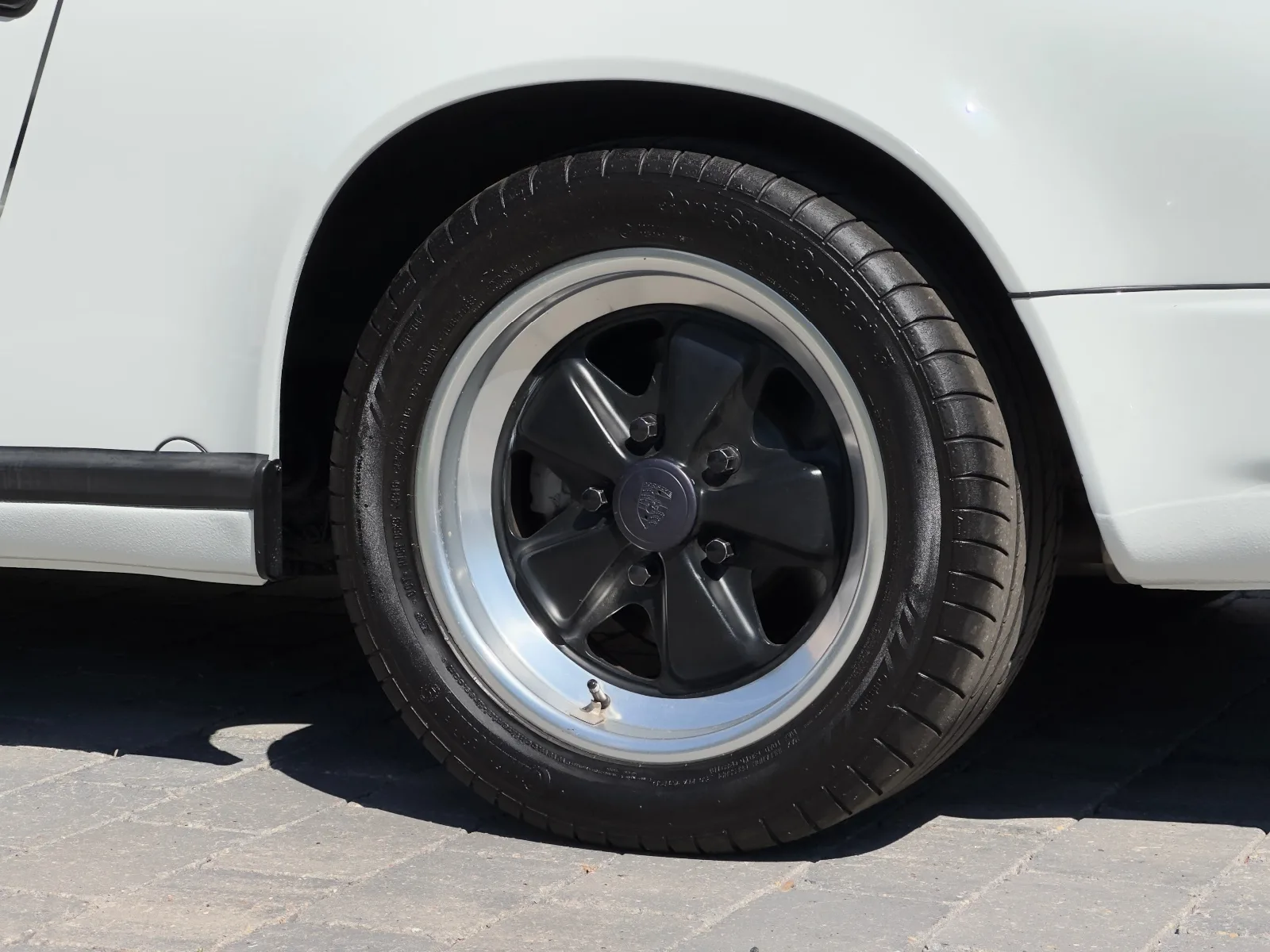 1984 Porsche 911 Carrera 3.2 Targa, 10/30