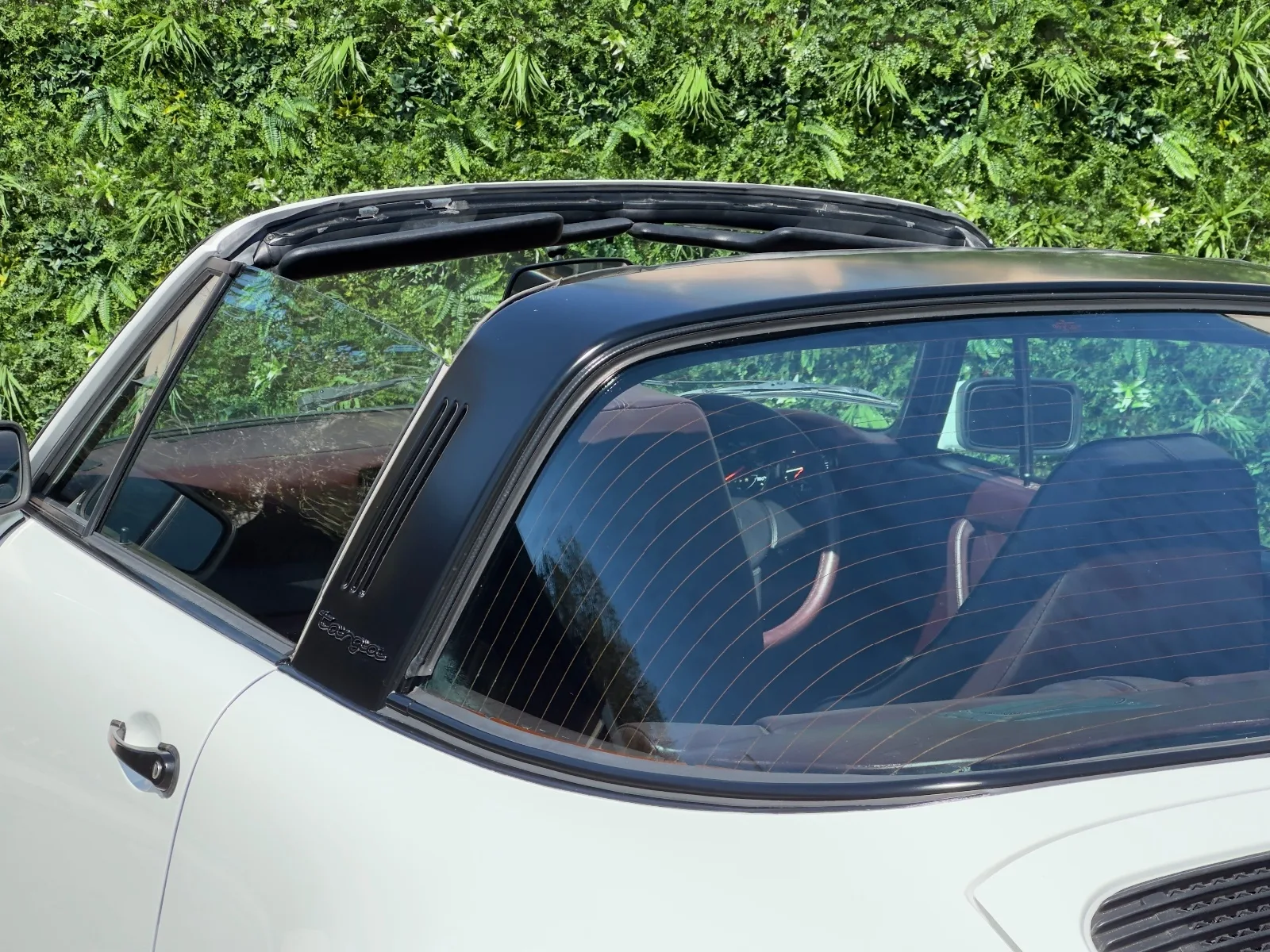 1984 Porsche 911 Carrera 3.2 Targa, 13/30