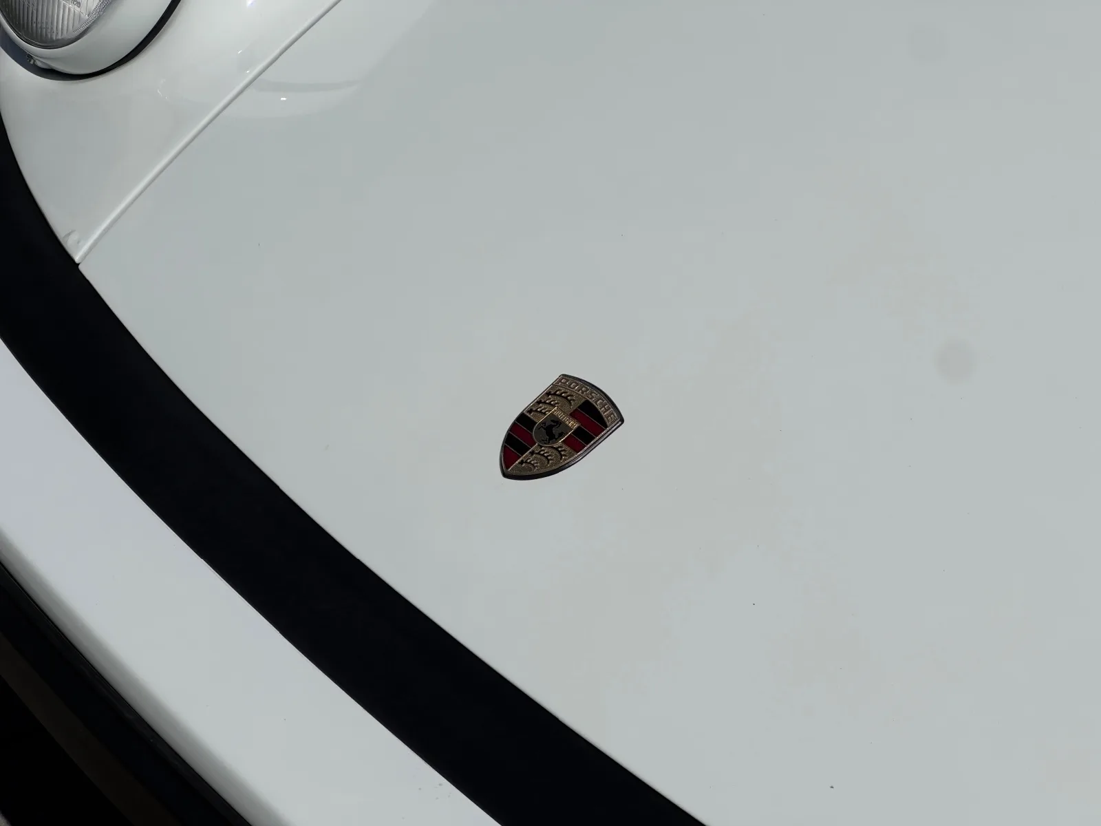1984 Porsche 911 Carrera 3.2 Targa, 16/30