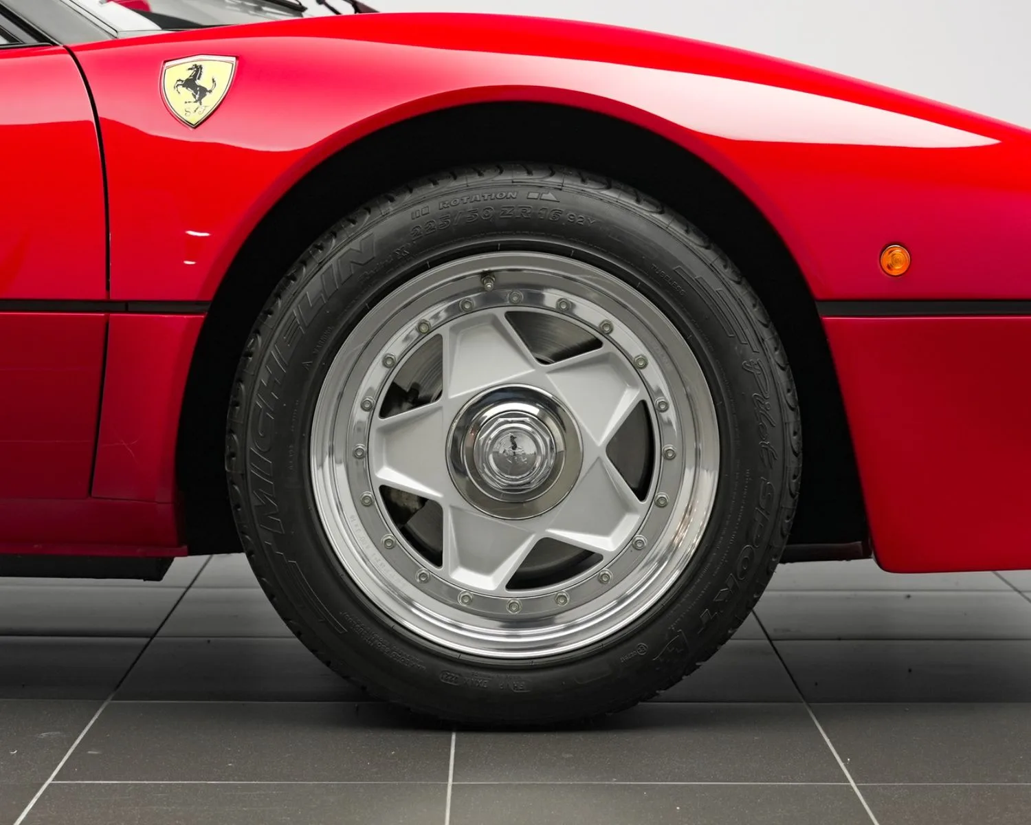 1985 Ferrari 288 GTO, 3/3