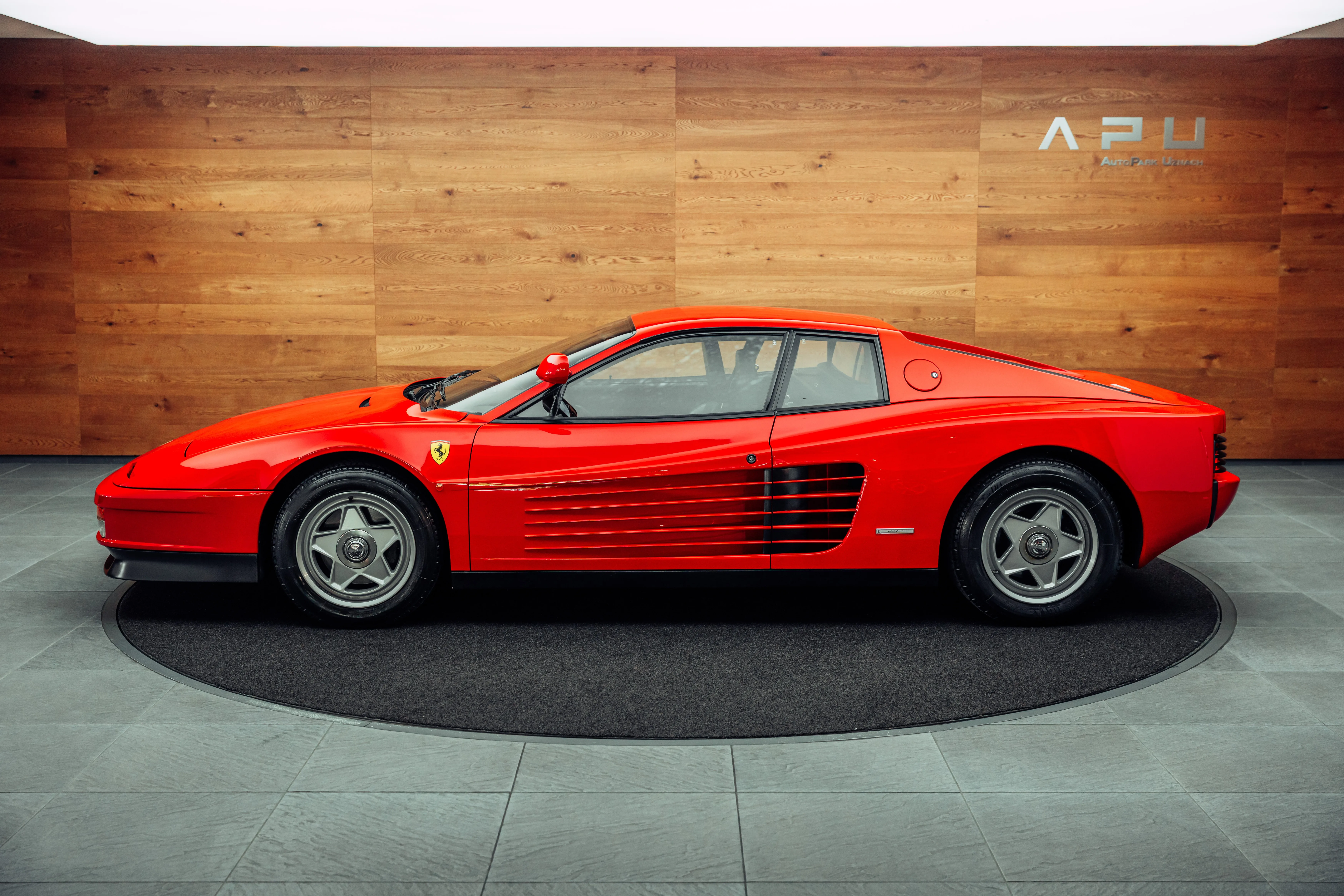 Ferrari Testarossa MonoSpecchio del 1985, 7/27