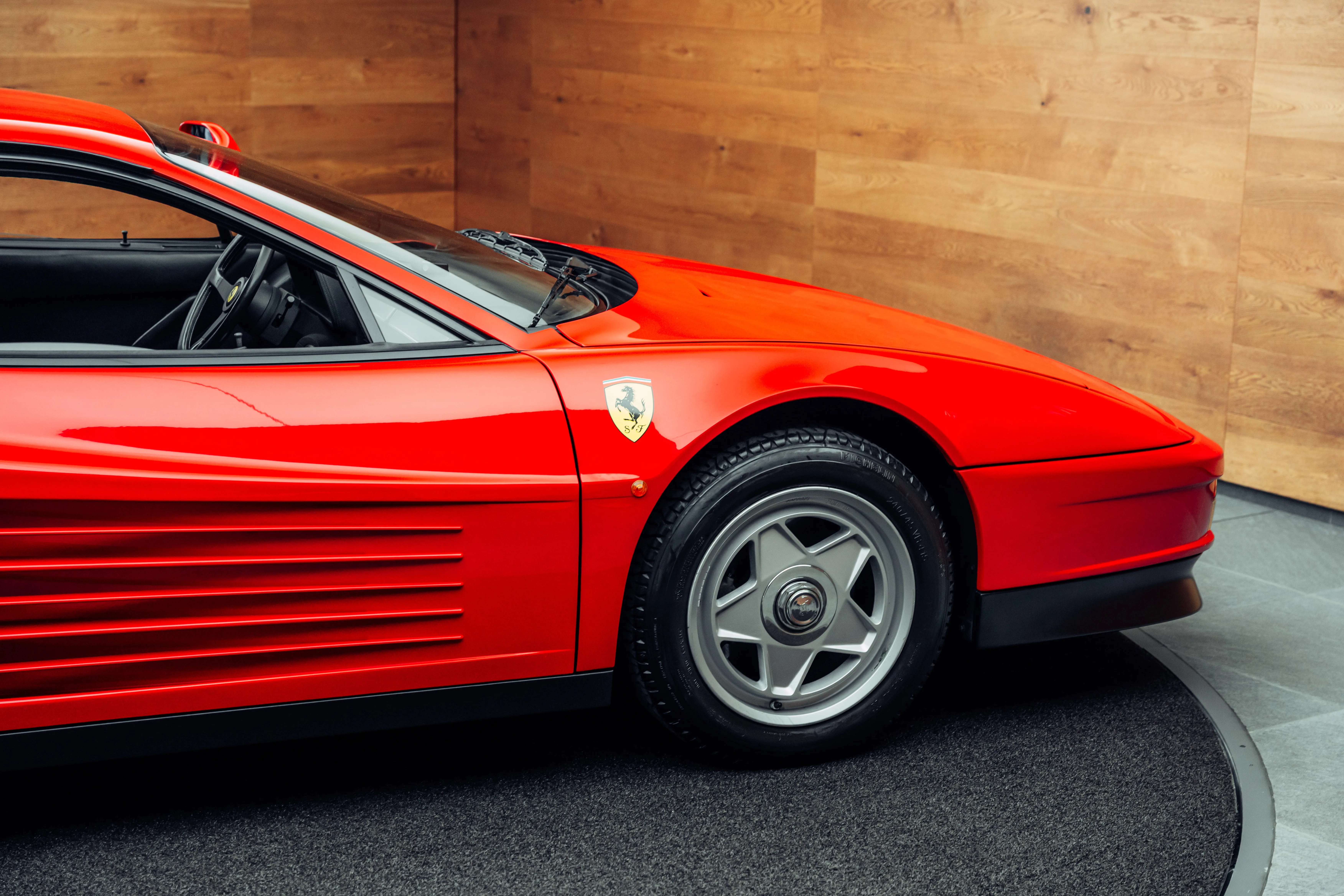 Ferrari Testarossa MonoSpecchio del 1985, 23/27