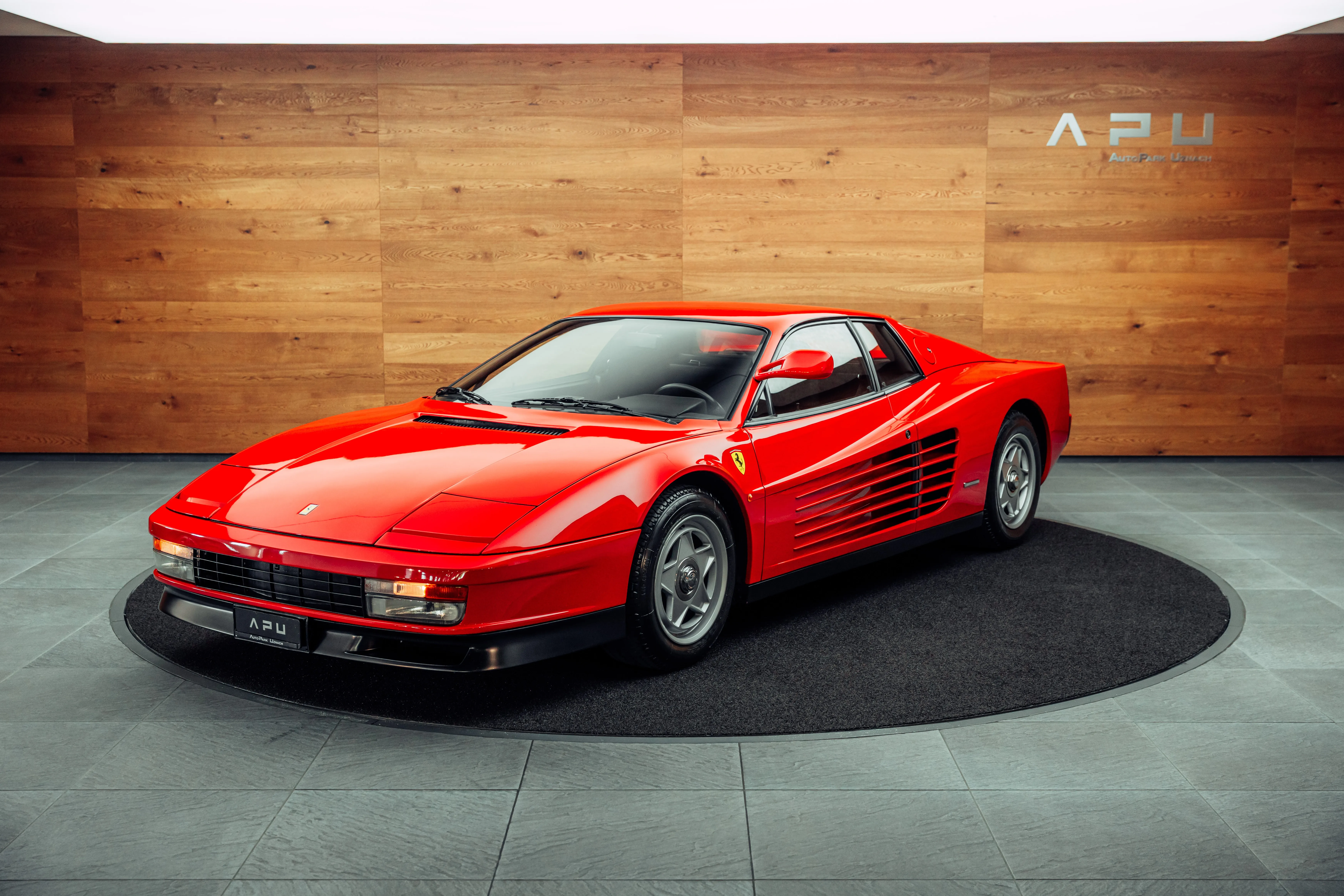 Ferrari Testarossa MonoSpecchio del 1985, 26/27