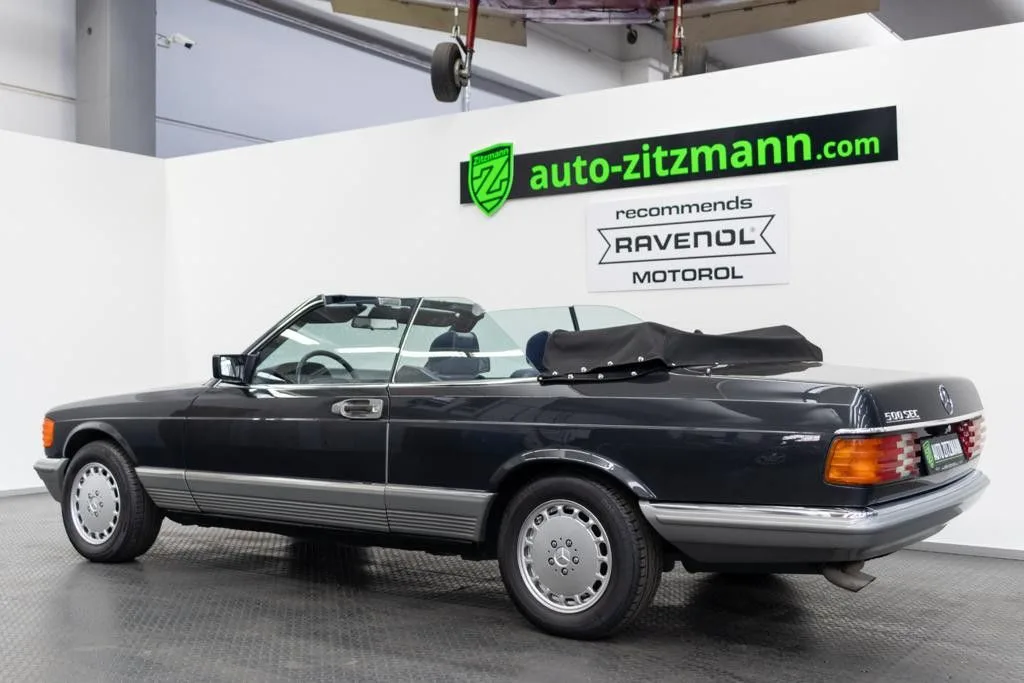 1985 Mercedes-Benz 500 SEC Cabriolet angeboten von einem Fachhändler in Nuremberg, Deutschland, Hauptfoto