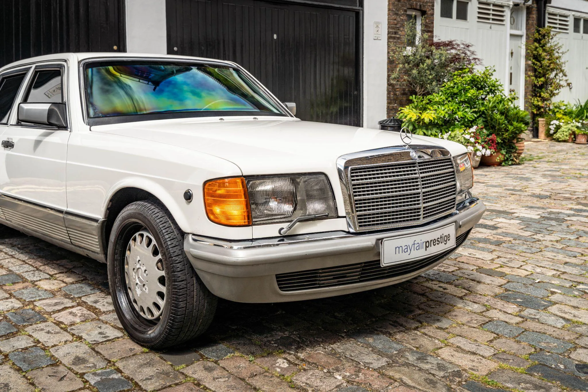 1985 Mercedes-Benz 500 SEL Armoured B6, 8/30