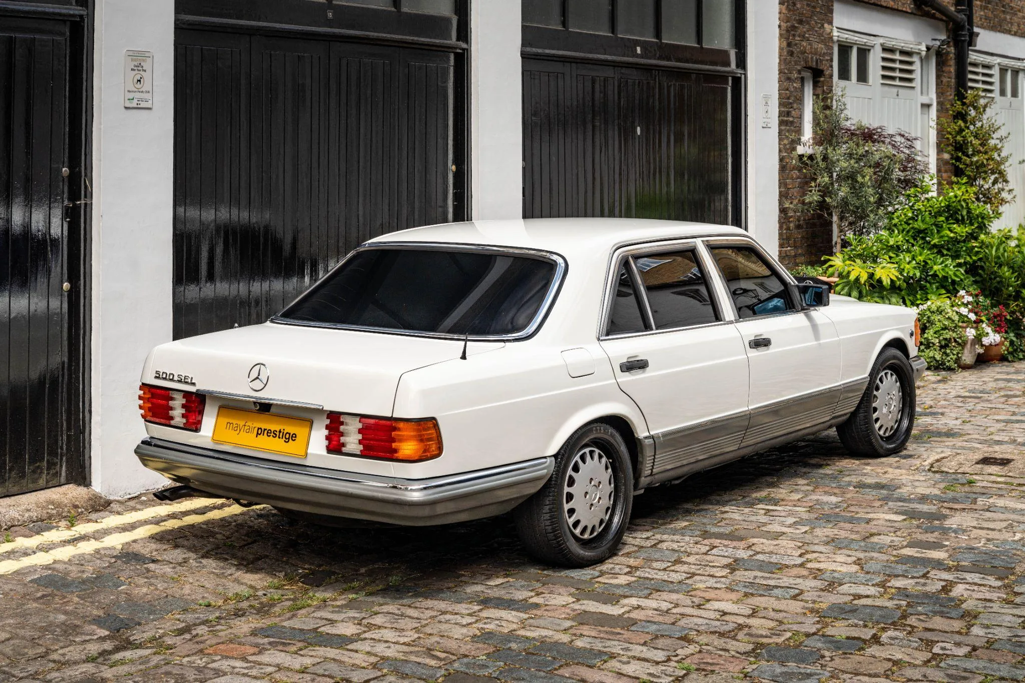 1985 Mercedes-Benz 500 SEL Armoured B6, 21/30