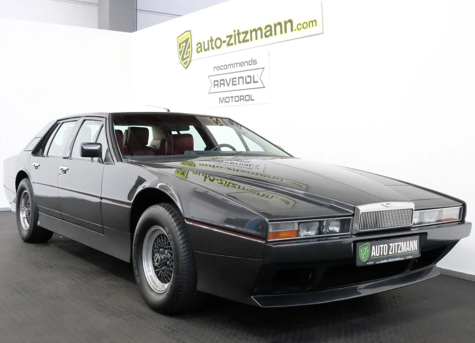 1986 Aston Martin Lagonda Series 3 angeboten von einem Fachhändler in Nuremberg, Deutschland, Hauptfoto