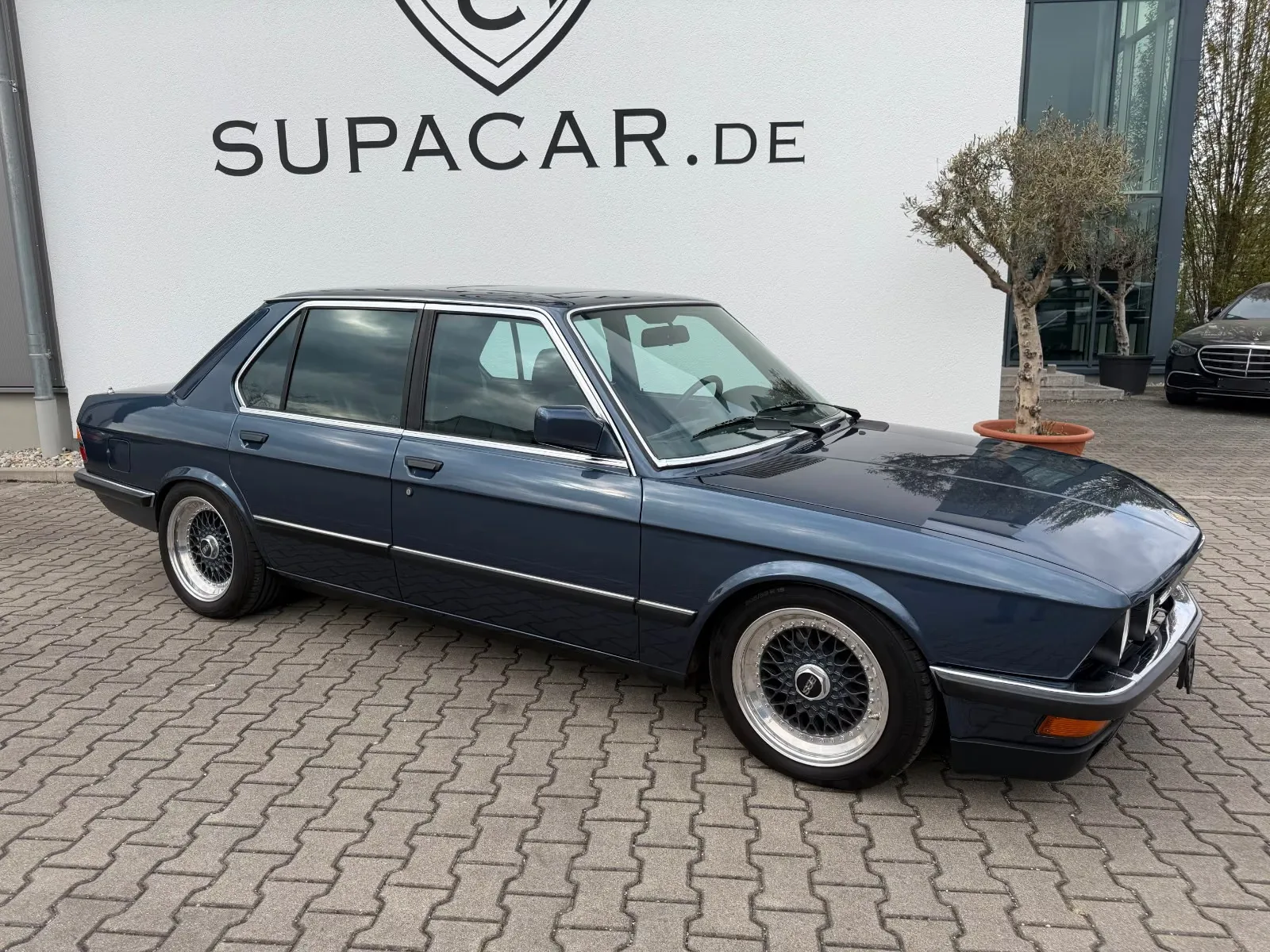 1986 BMW M5, 3/30
