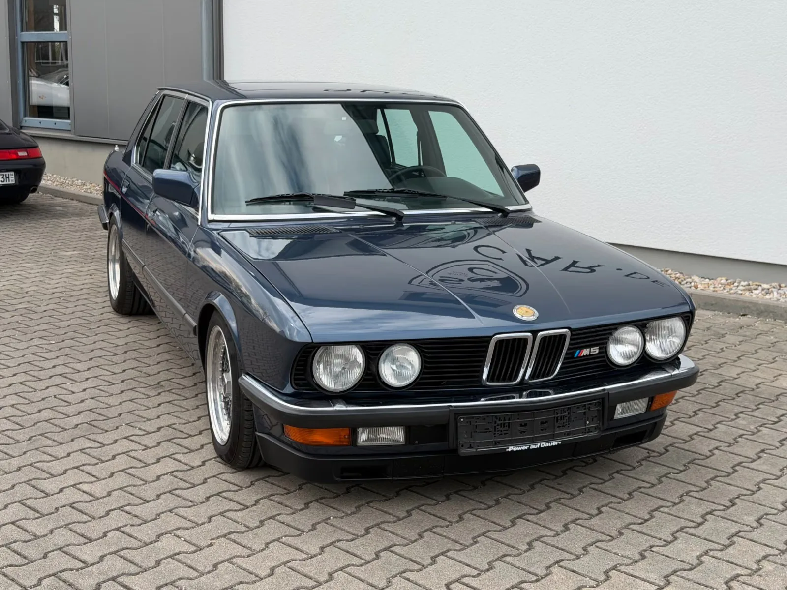 1986 BMW M5, 4/30