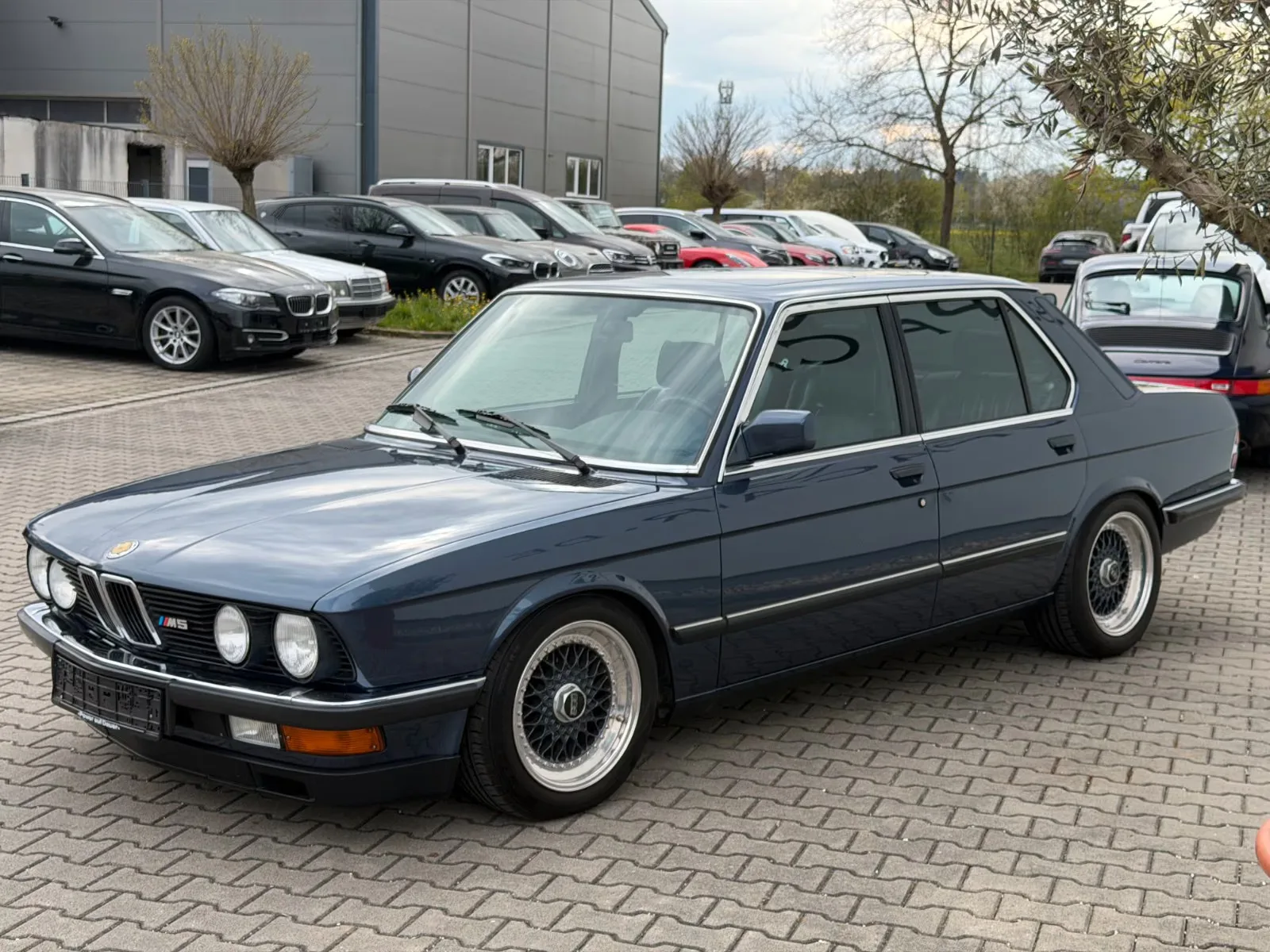 1986 BMW M5, 6/30