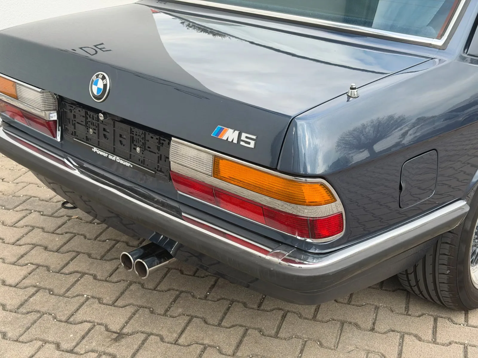 1986 BMW M5, 8/30