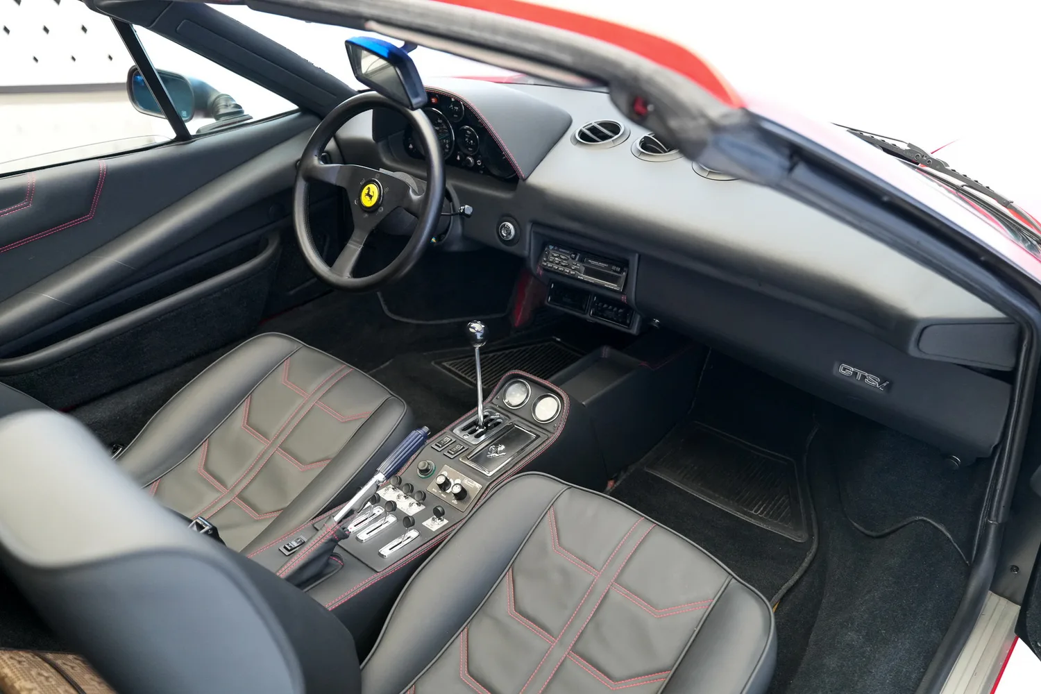 1986 Ferrari 308 GTS QV, 10/14