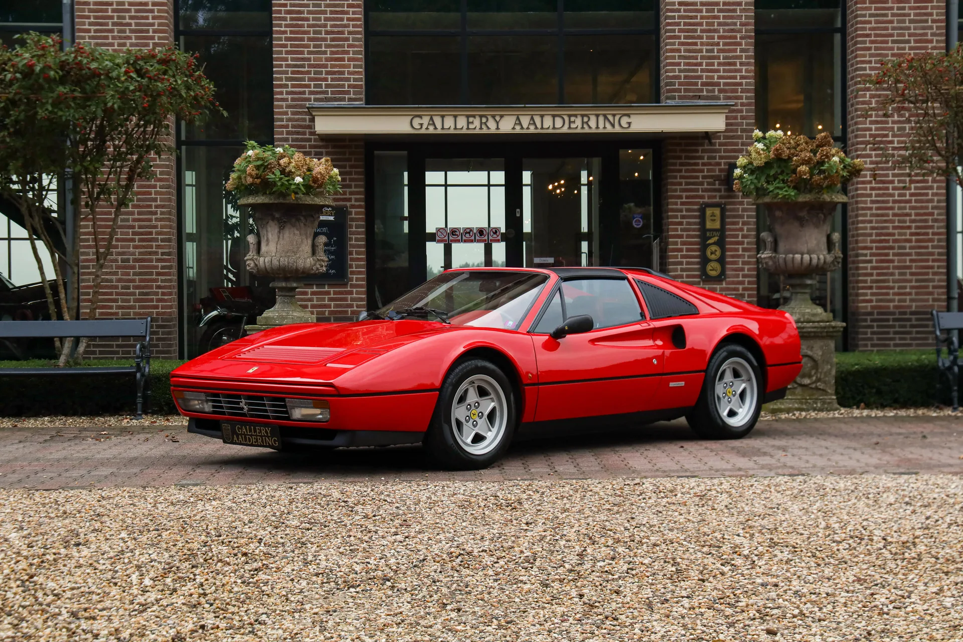 1986 Ferrari 328 GTS, 13/30