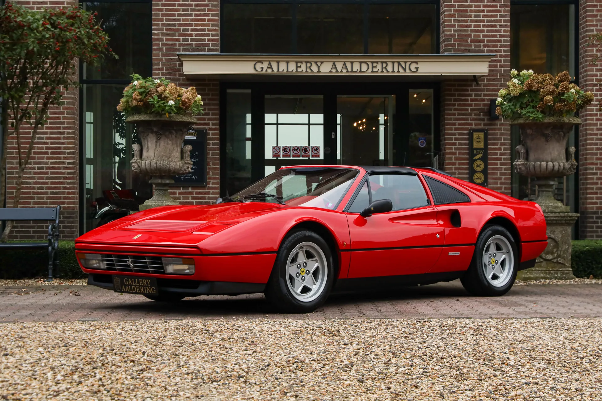 1986 Ferrari 328 GTS, 16/30