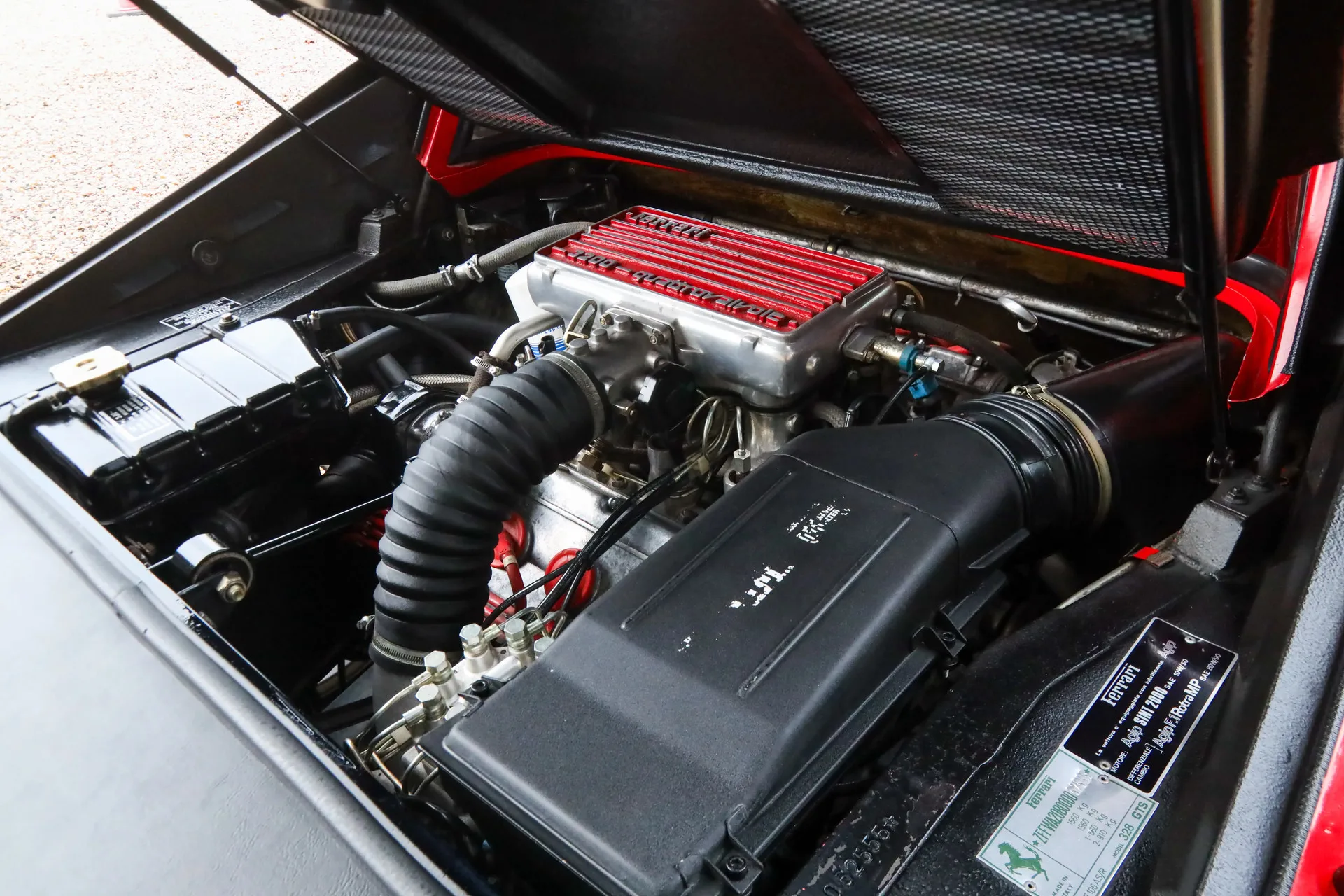 1986 Ferrari 328 GTS, 24/30