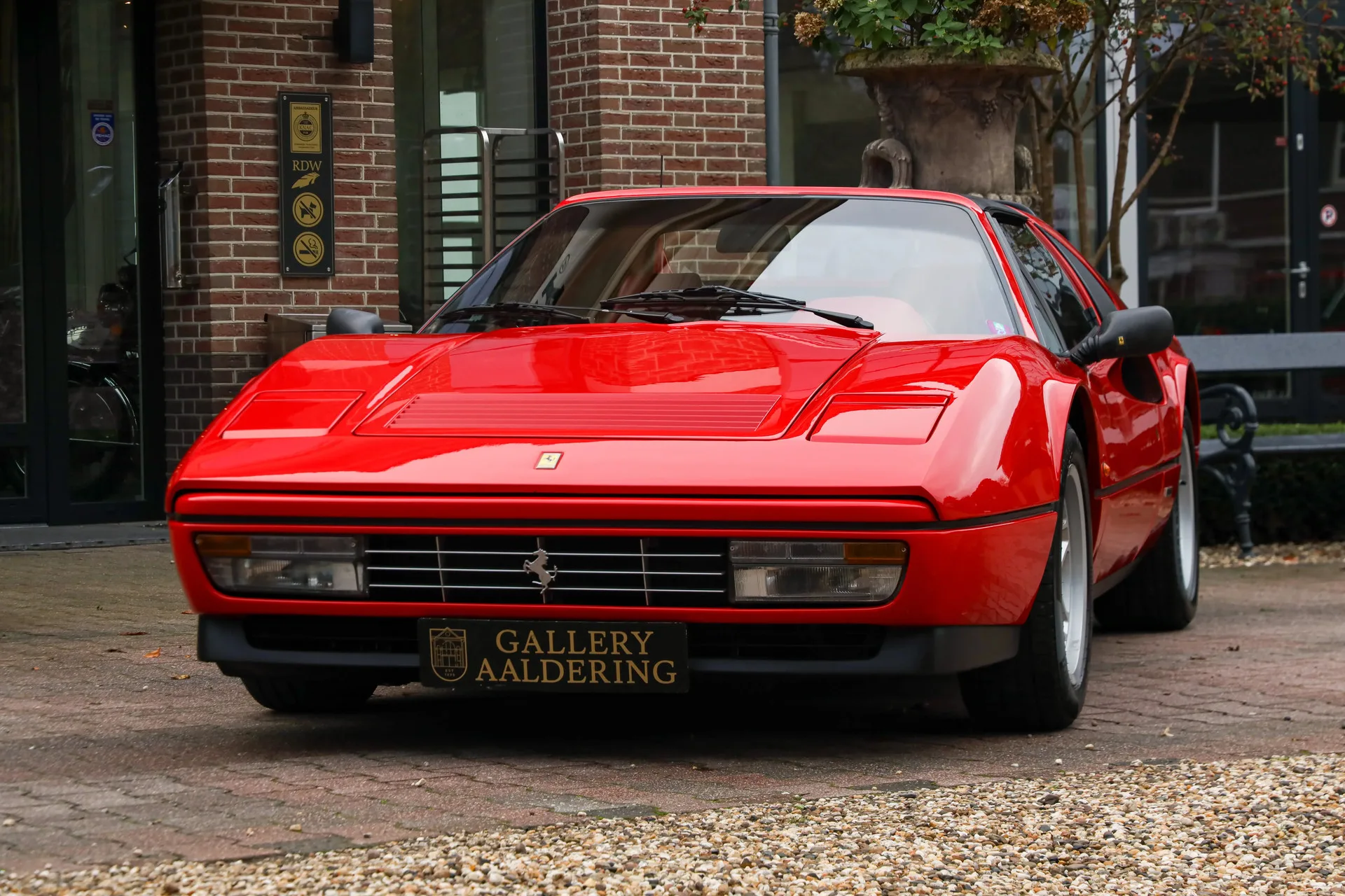 1986 Ferrari 328 GTS, 28/30
