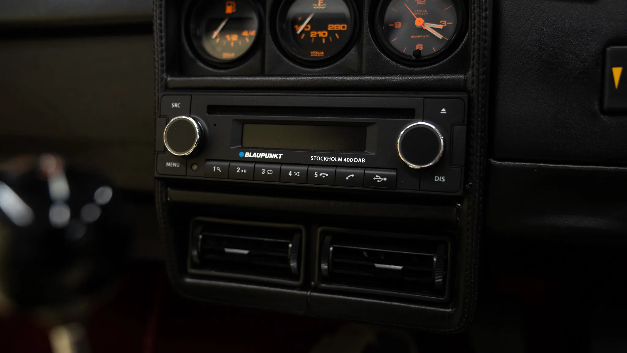1986 Ferrari 328 GTS, 29/30
