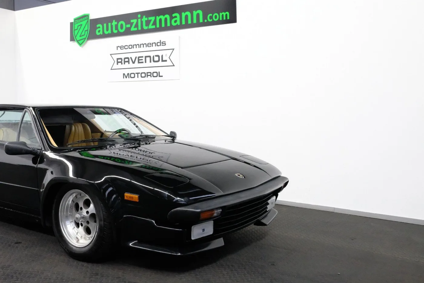 1986 Lamborghini Jalpa 3500 proposée par un concessionnaire spécialisé à Nuremberg, Allemagne, photo 9 sur 15
