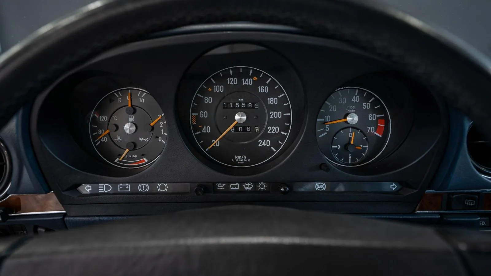 1986 Mercedes-Benz 300 SL, 8/13