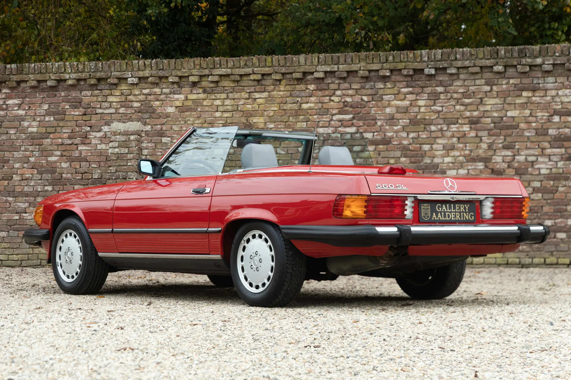 1986 Mercedes-Benz 560 SL, 2/30