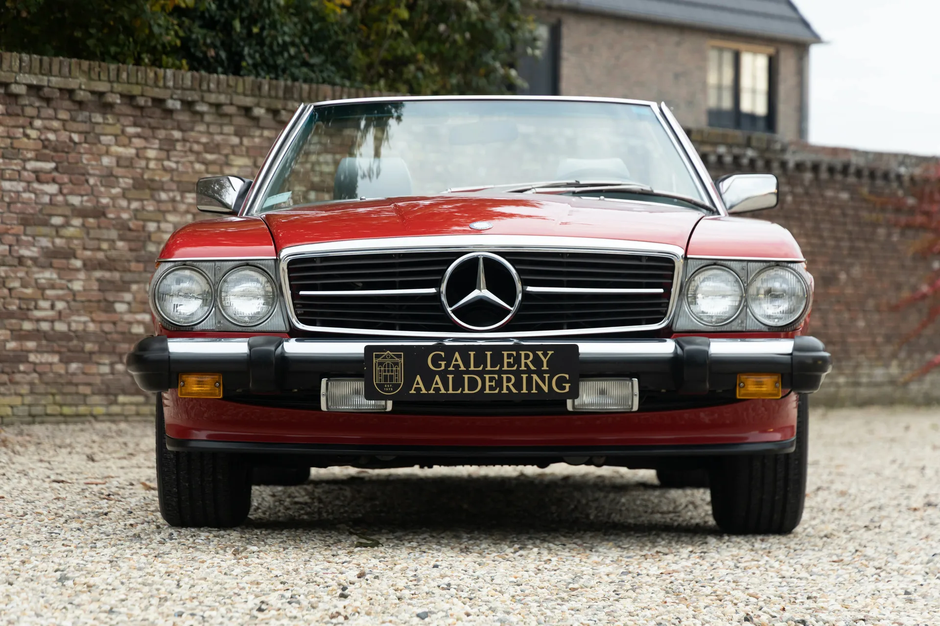 1986 Mercedes-Benz 560 SL, 25/30