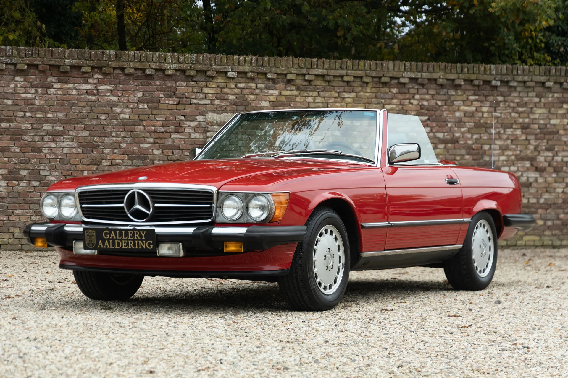 1986 Mercedes-Benz 560 SL, 29/30
