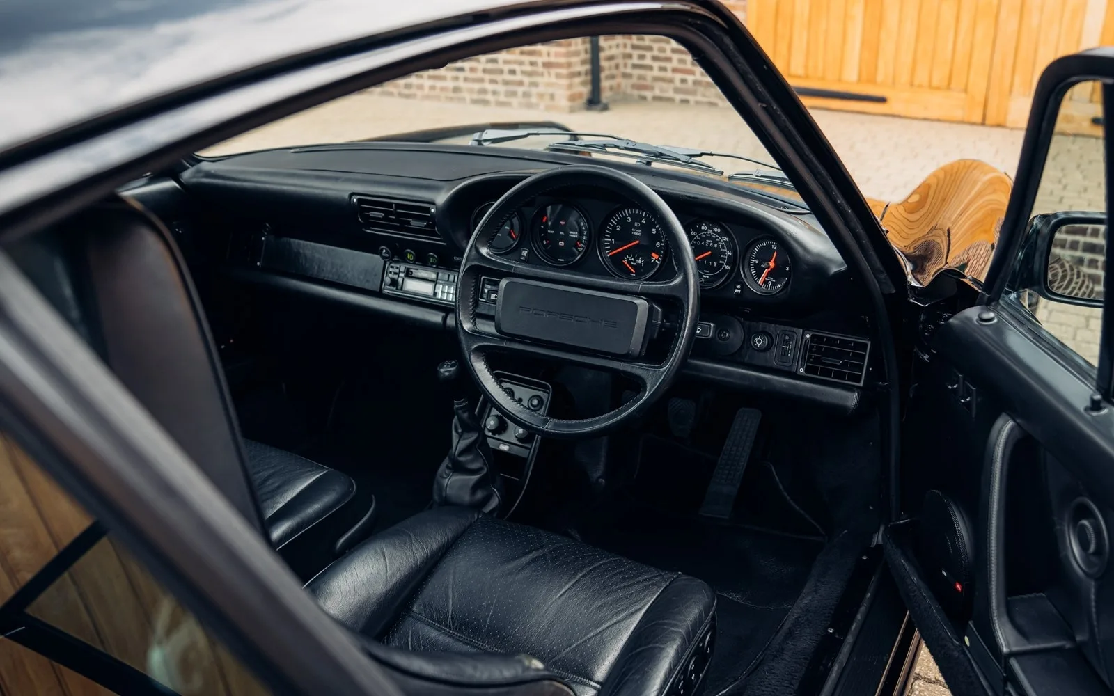 1986 Porsche 911 Turbo, 17/28