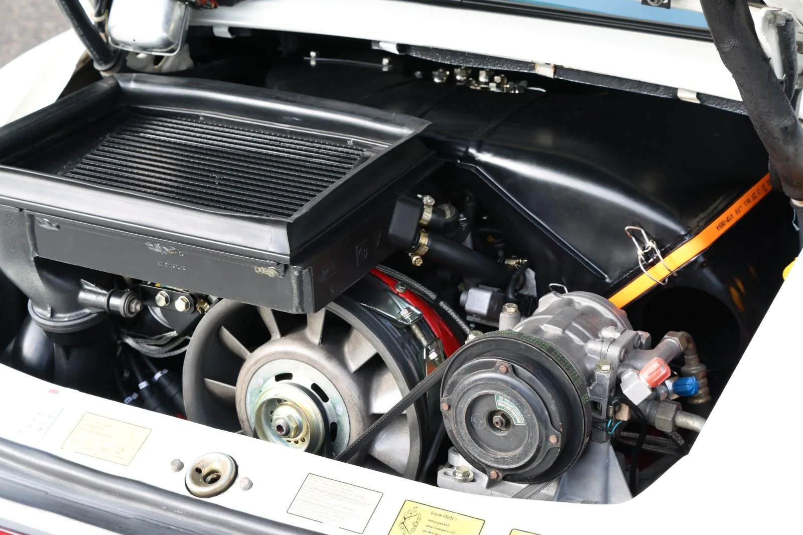 1986 Porsche 911 Turbo 3.3 (930), 4/24