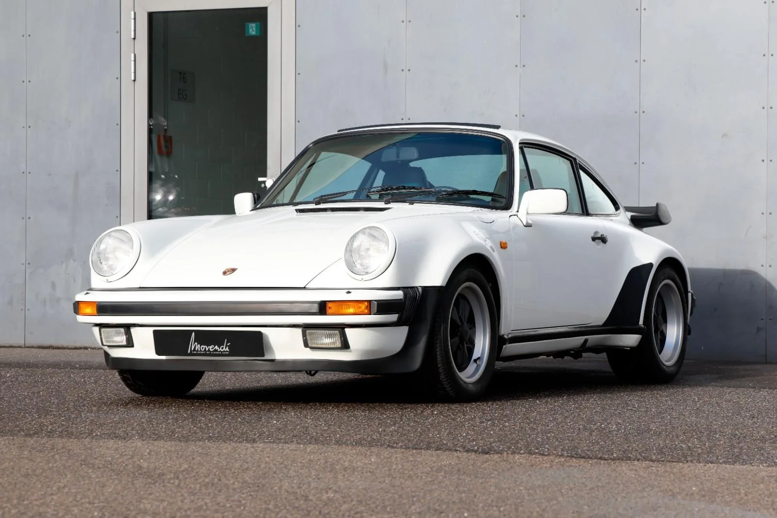 1986 Porsche 911 Turbo 3.3 (930), 9/24