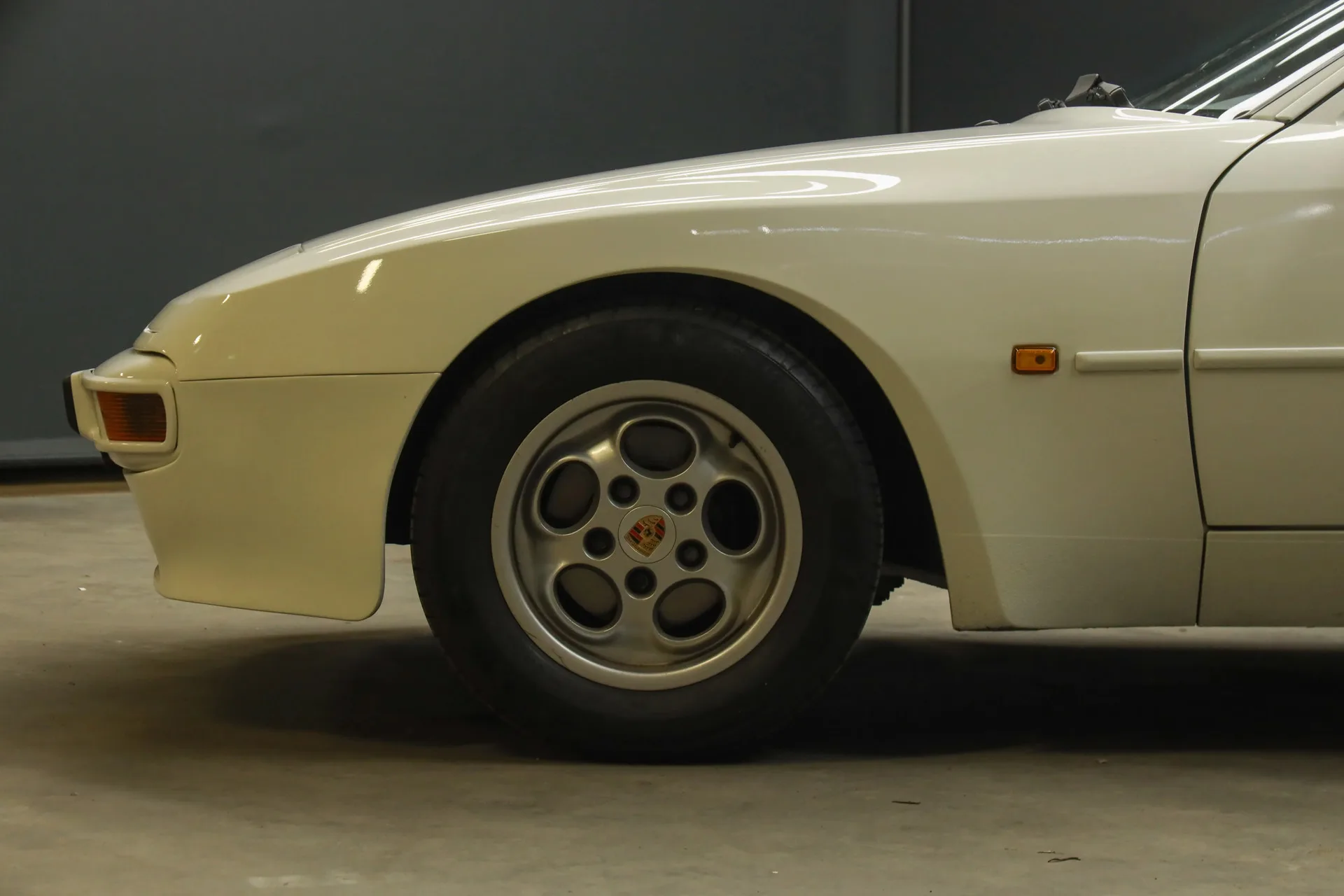 1986 Porsche 944 2.5 Coupé, 12/30