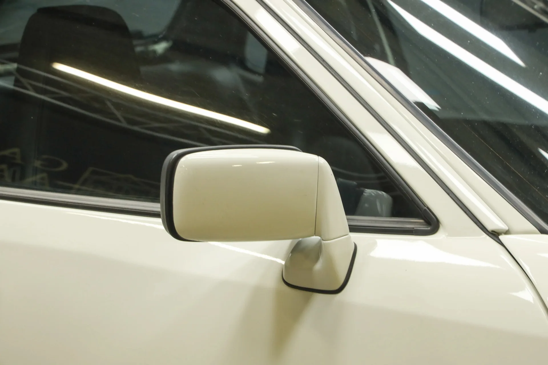 1986 Porsche 944 2.5 Coupé, 22/30