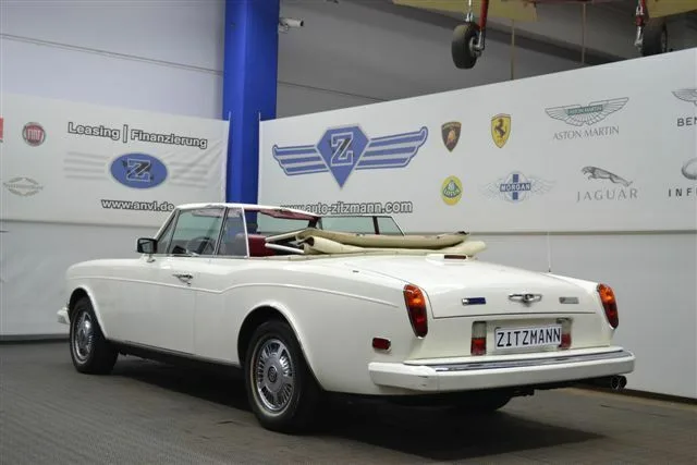 1987 Bentley Continental Cabriolet offered by a specialist dealer in Nuremberg, Germany, photo 3 of 15