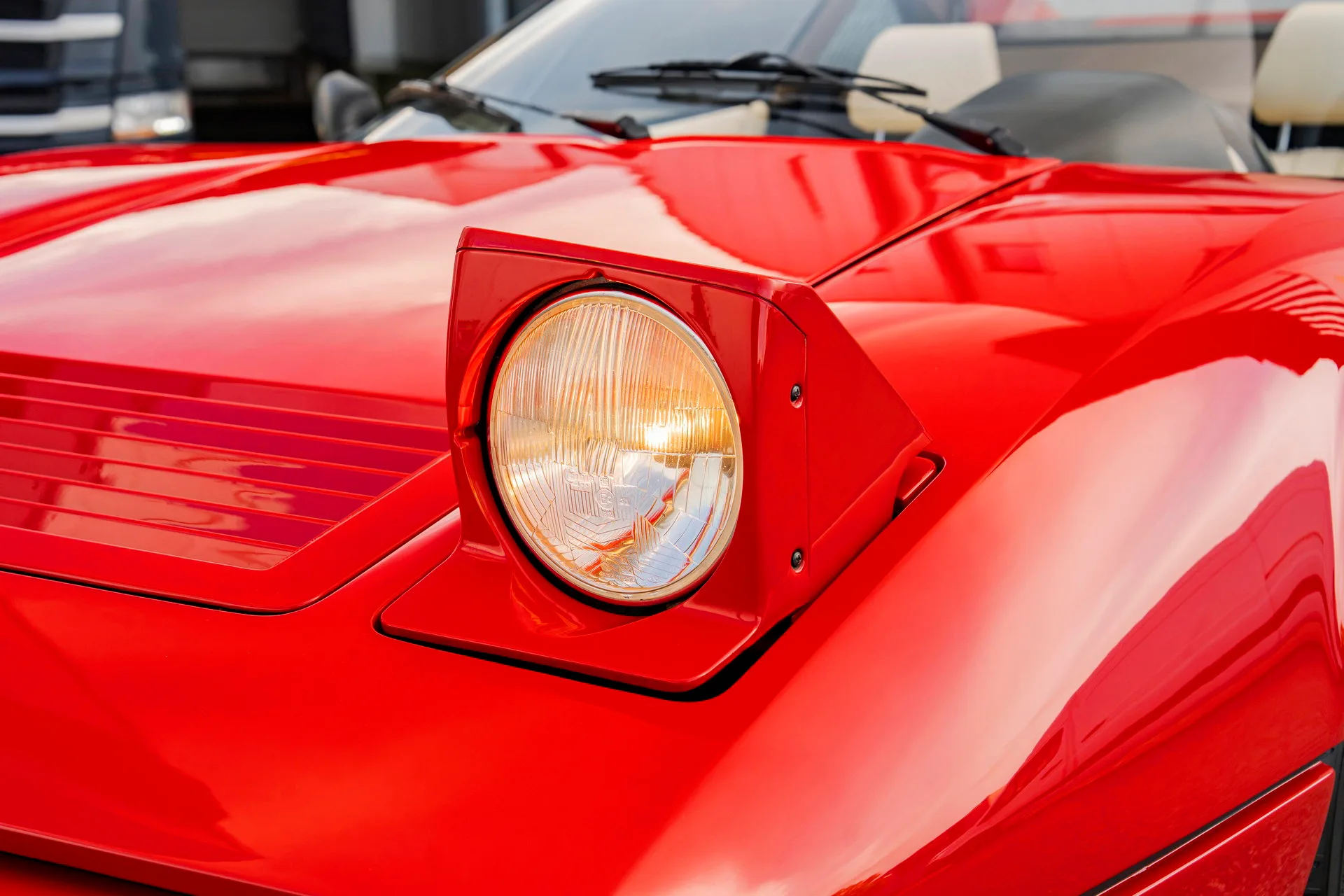 1987 Ferrari 328 GTS, 6/30