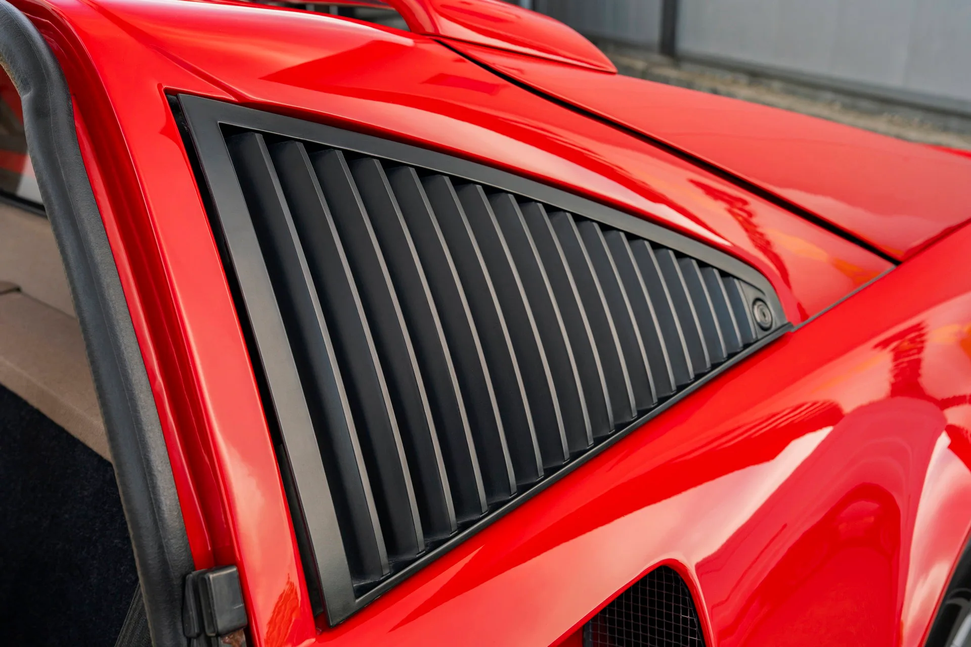 1987 Ferrari 328 GTS, 9/30