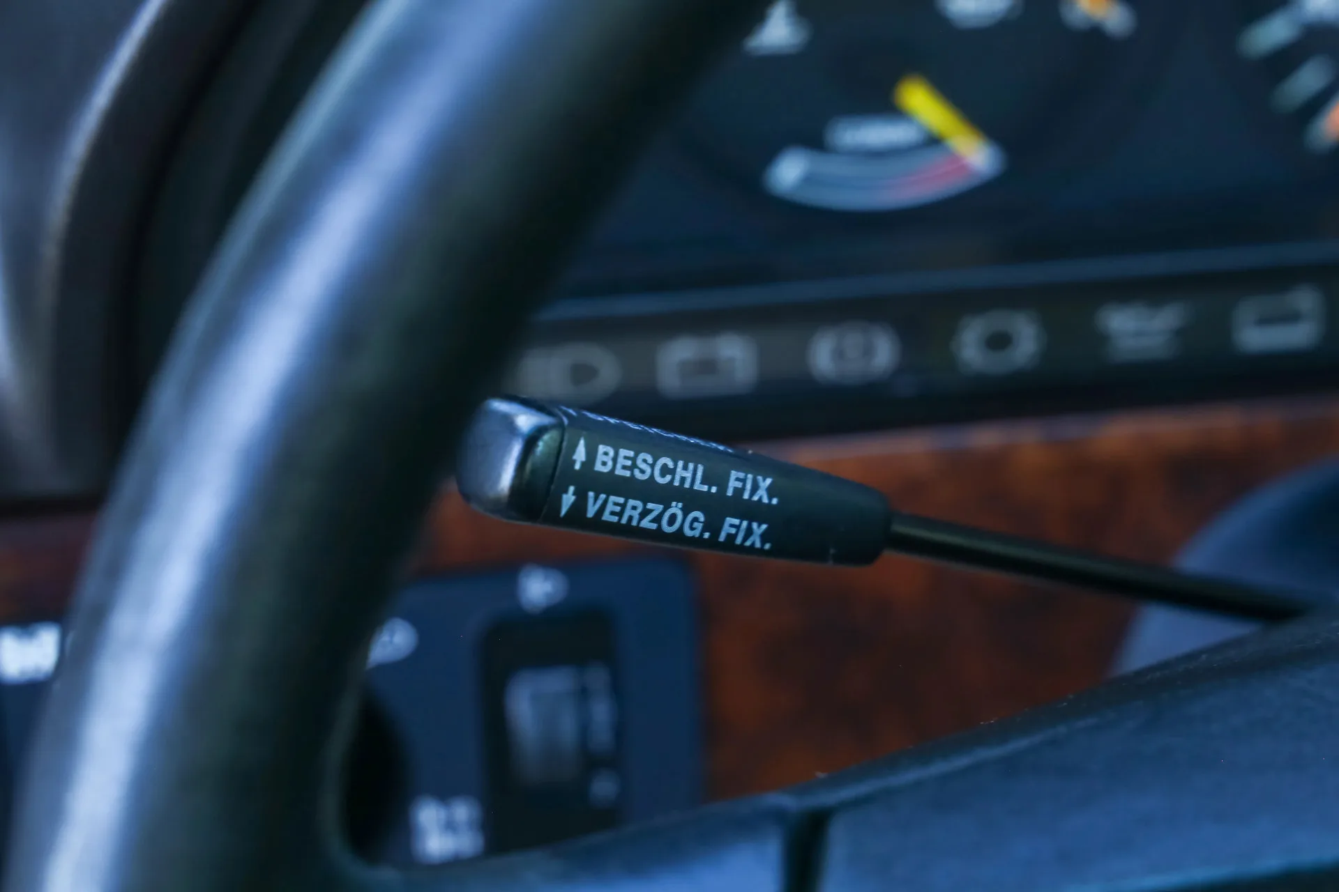 1987 Mercedes-Benz 560 SEC, 9/30