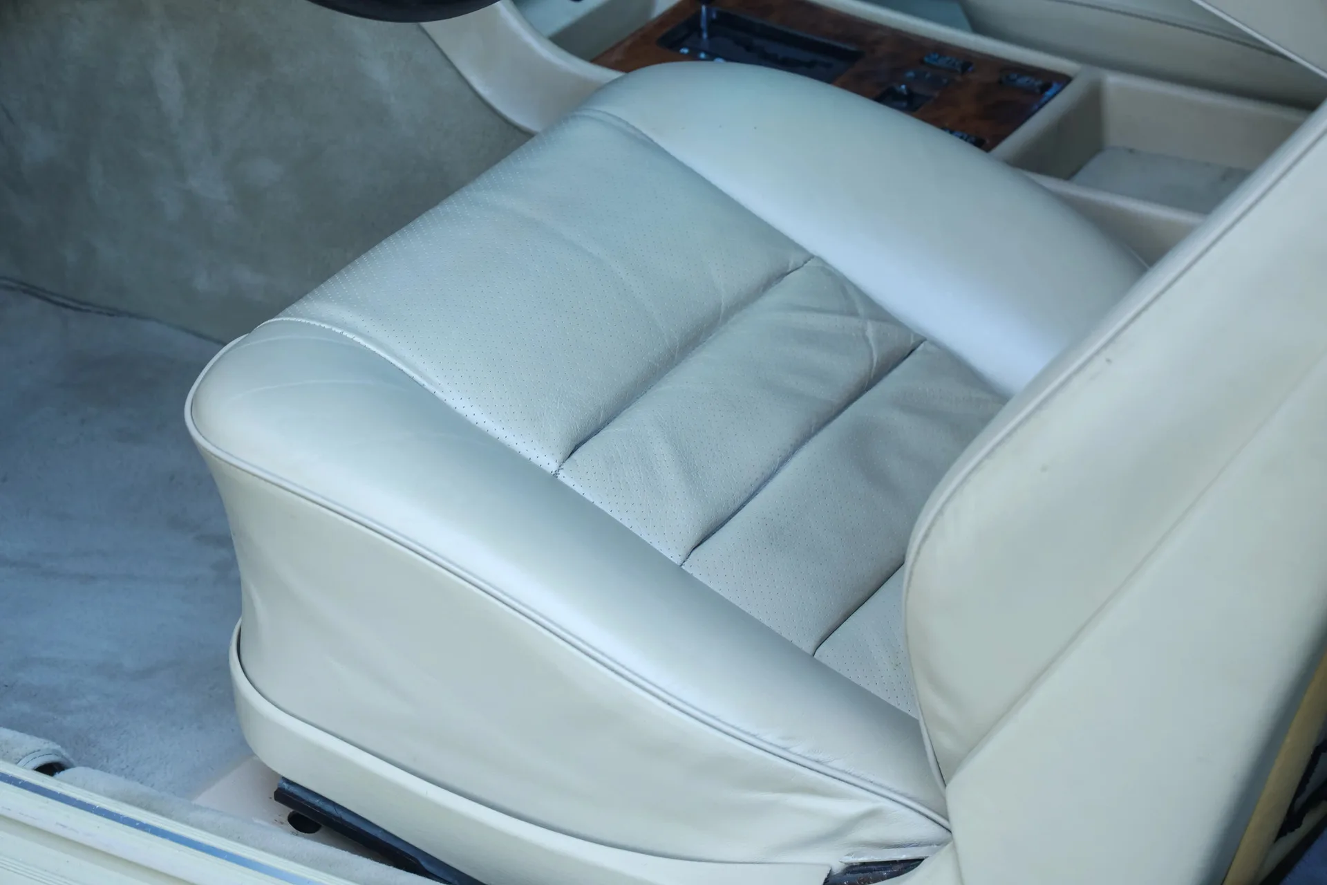 1987 Mercedes-Benz 560 SEC, 21/30