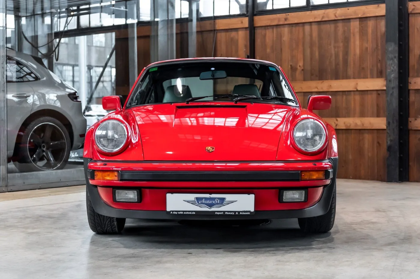 1987 Porsche 911 Turbo SE angeboten von einem Fachhändler in Neuss, Deutschland, Foto 3 von 10